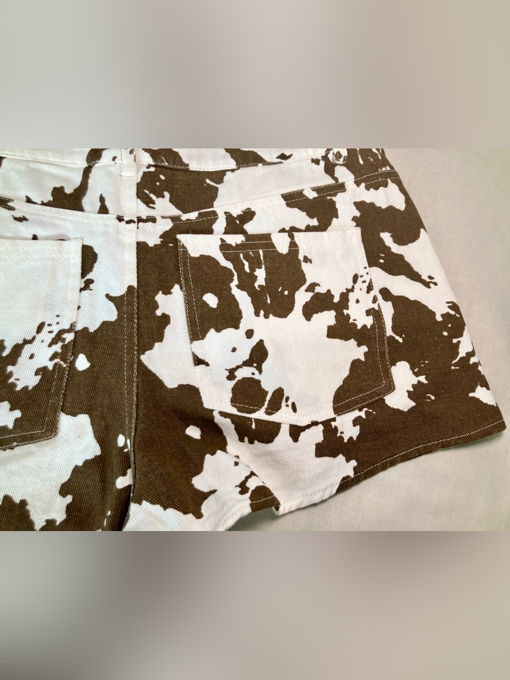 12th Tribe Dixie Cow Print Low Rise Hot Shorts Size M - Picture 6 of 10
